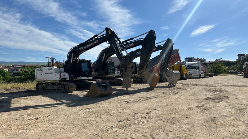 Demirci Kiralık Kepçe